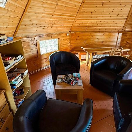 Fossatun Camping Pods & Cottages - Sleeping Bag Accommodation ภายนอก รูปภาพ